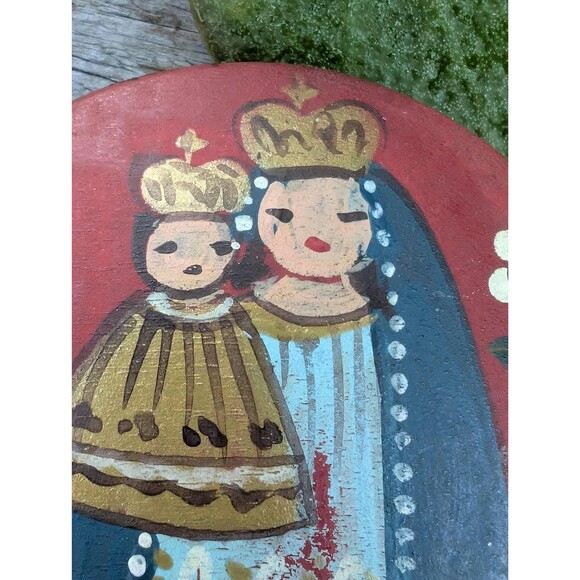 Vintage Madonna Child Pin: Hand Crafted Austrian Brooch - Picture 6 of 10